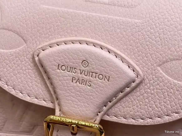 Affordable LOUIS VUITTON Ys-20*22*14CM Backup 0628
